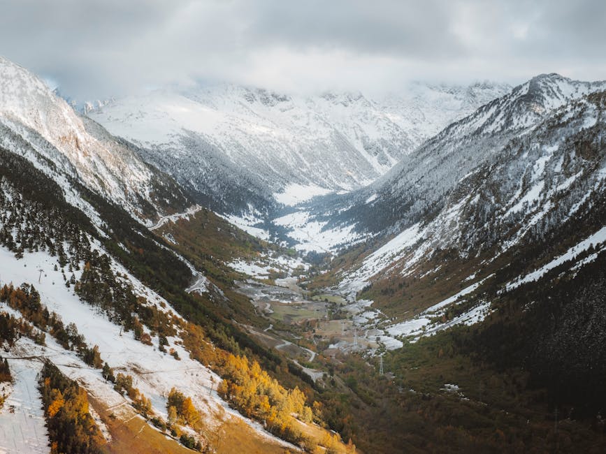 Valle nevado de Baqueira en los Pirineos