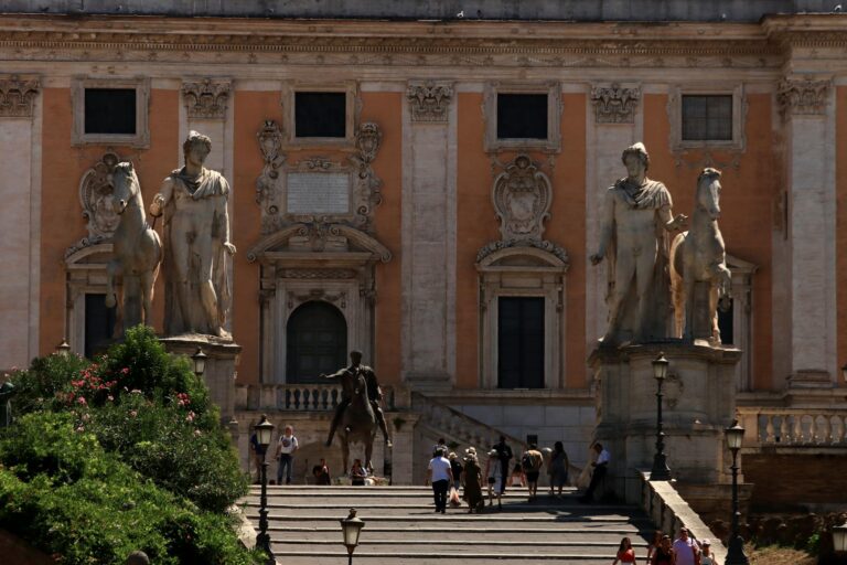 Palacio Senatorial en la Piazza del Campidoglio, sede de los Museos Capitolinos en Roma