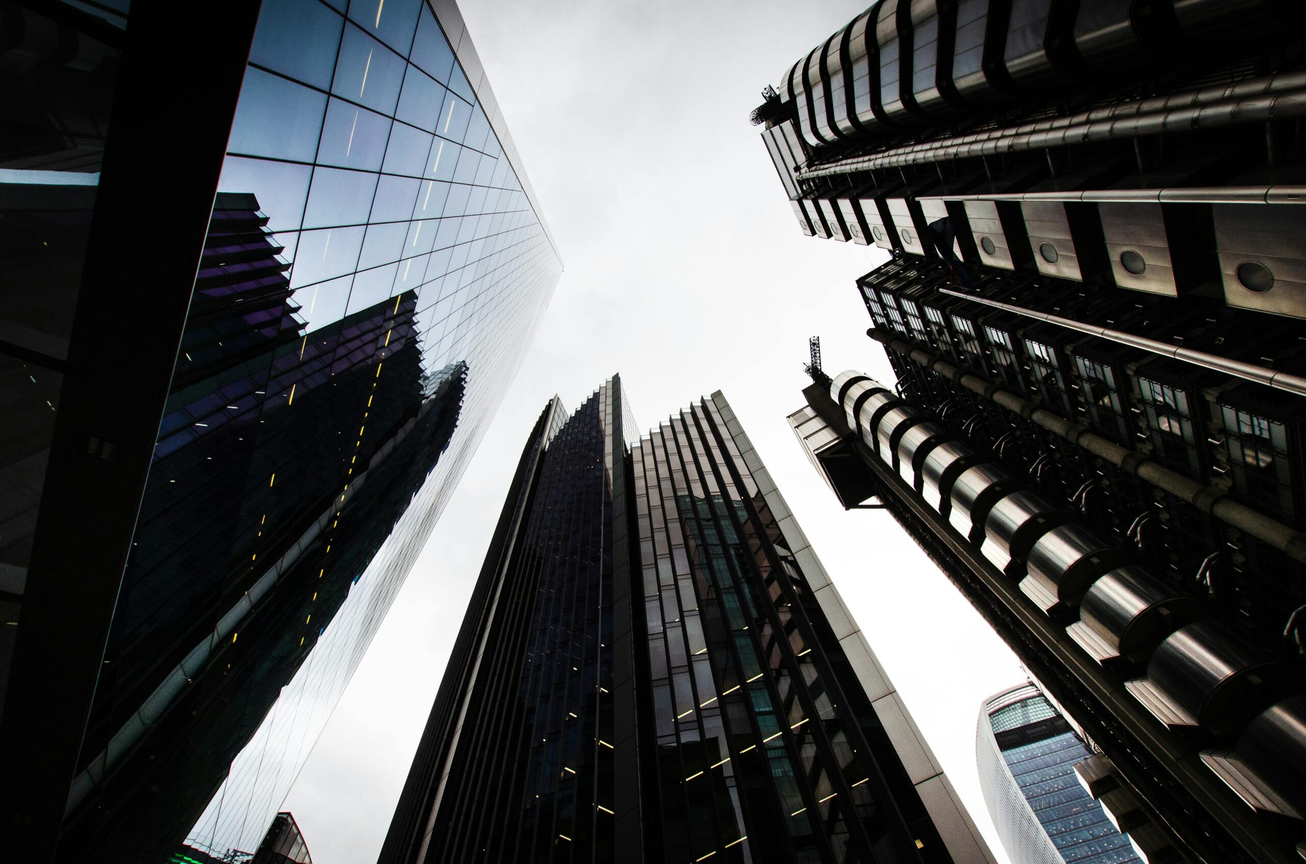 Rascacielos modernos del distrito financiero de Londres