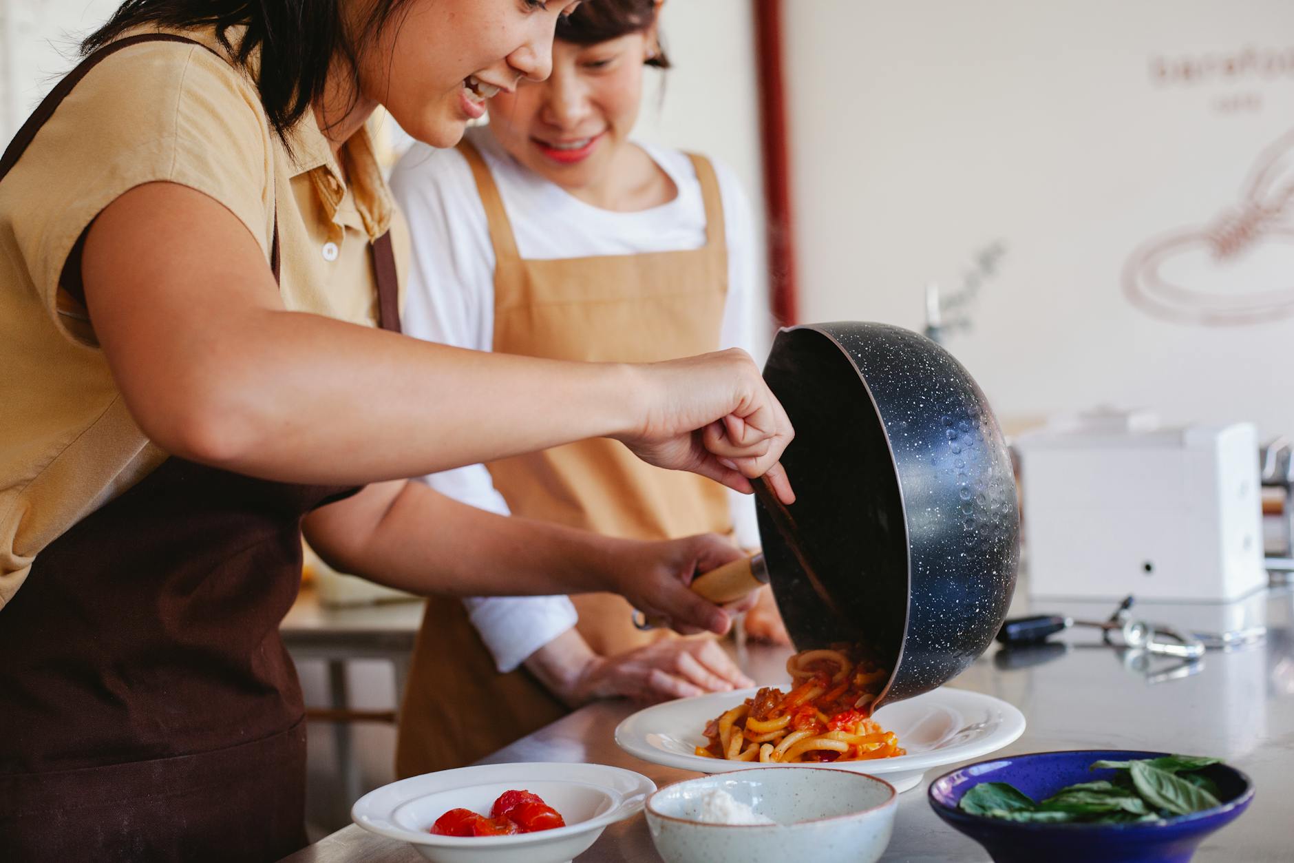 Cursos de cocina en la Toscana: aprende gastronomía italiana en un fin de semana 1 Clase de cocina italiana con pasta fresca hecha a mano