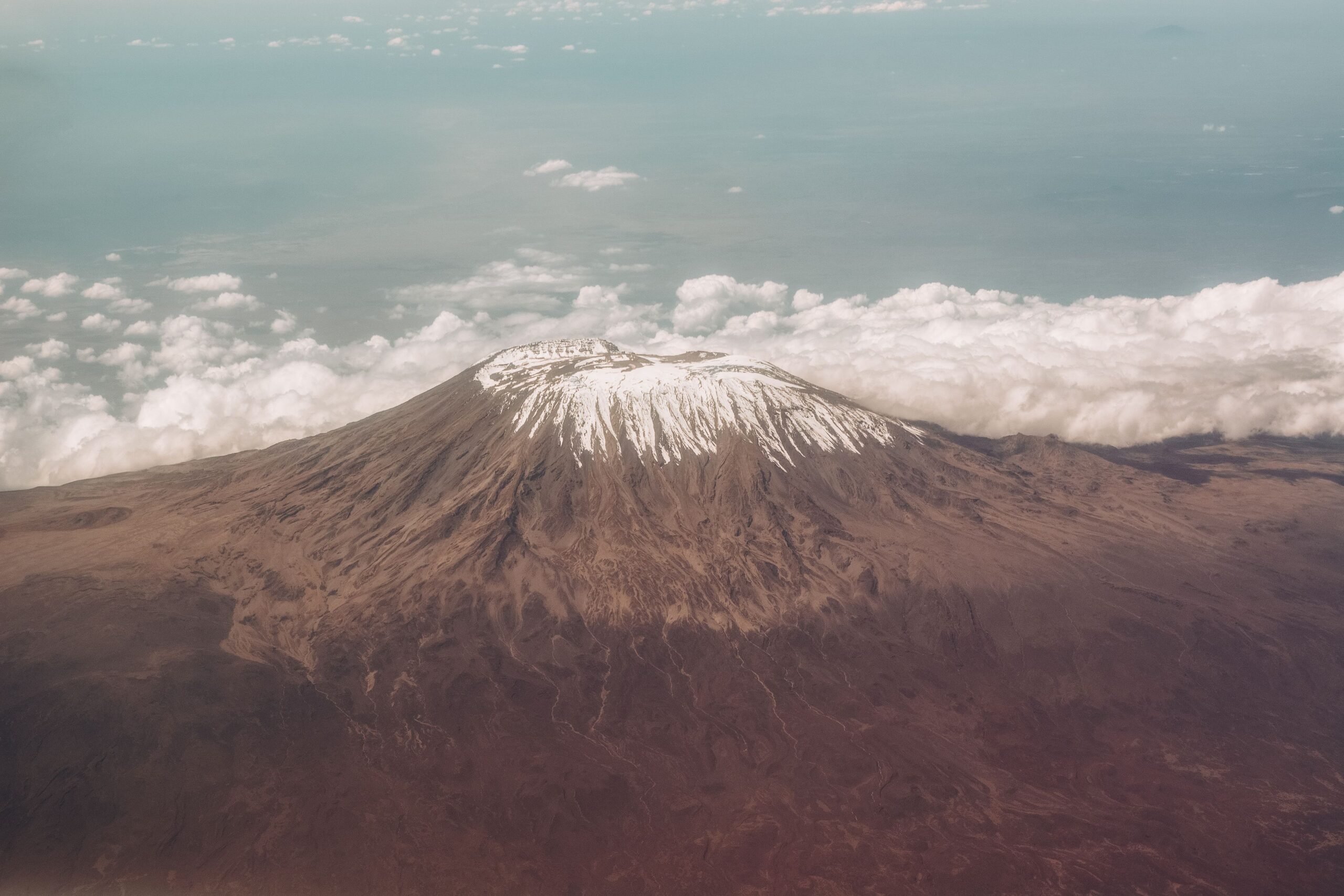Vista del Kilimanjaro desde las laderas, Tanzania