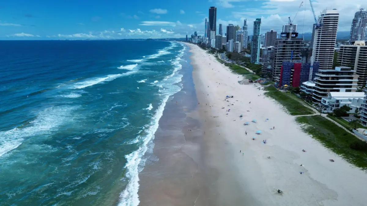 Skyline de Surfers Paradise en Gold Coast, Australia