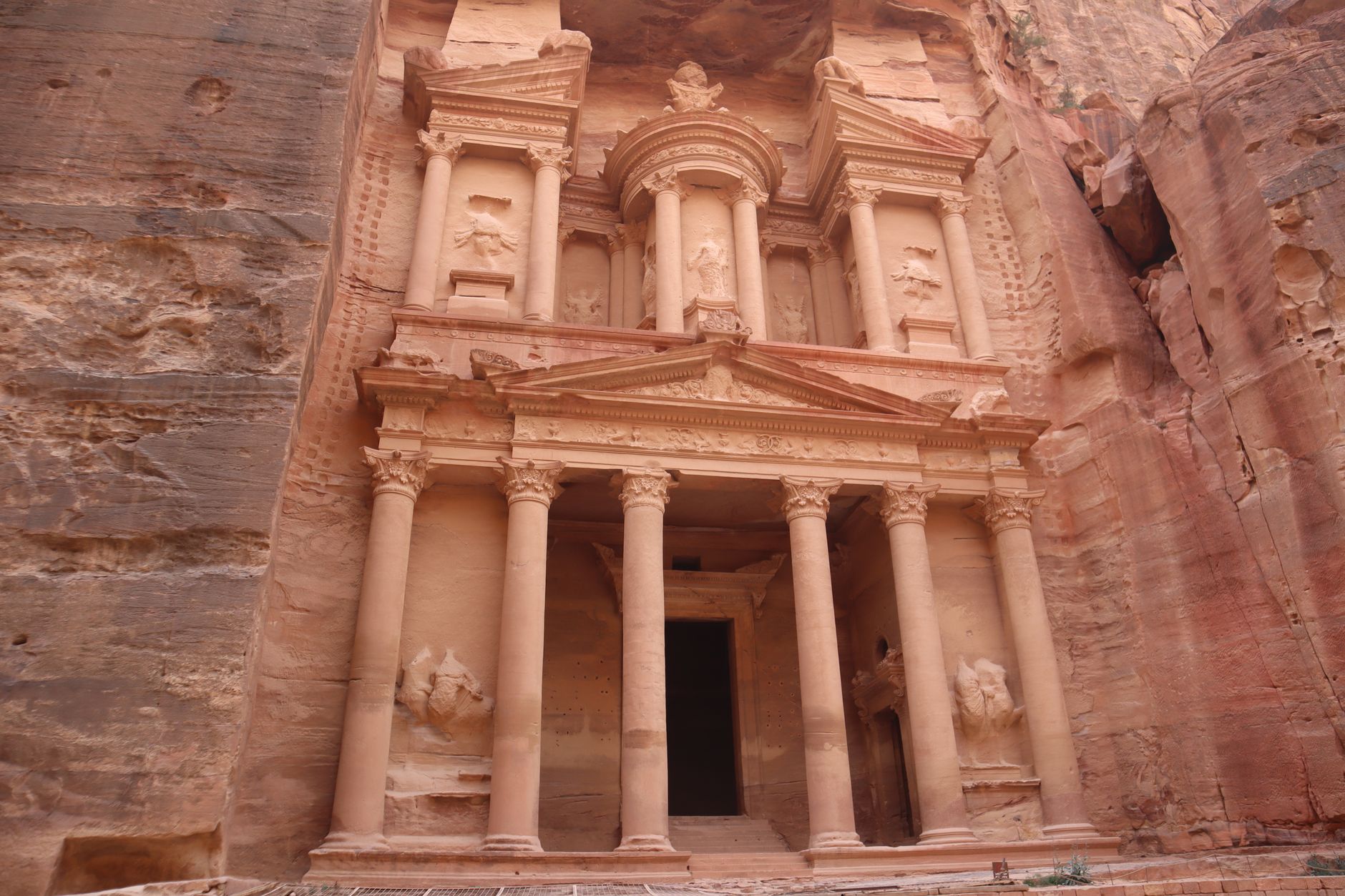 Fachada tallada de Al-Khazneh en Petra, Patrimonio de la Humanidad