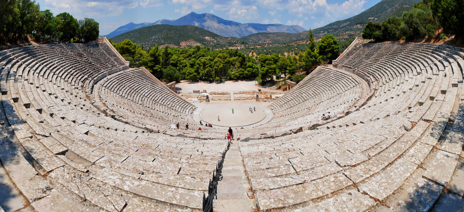 Teatro antiguo de Epidauro en el Peloponeso