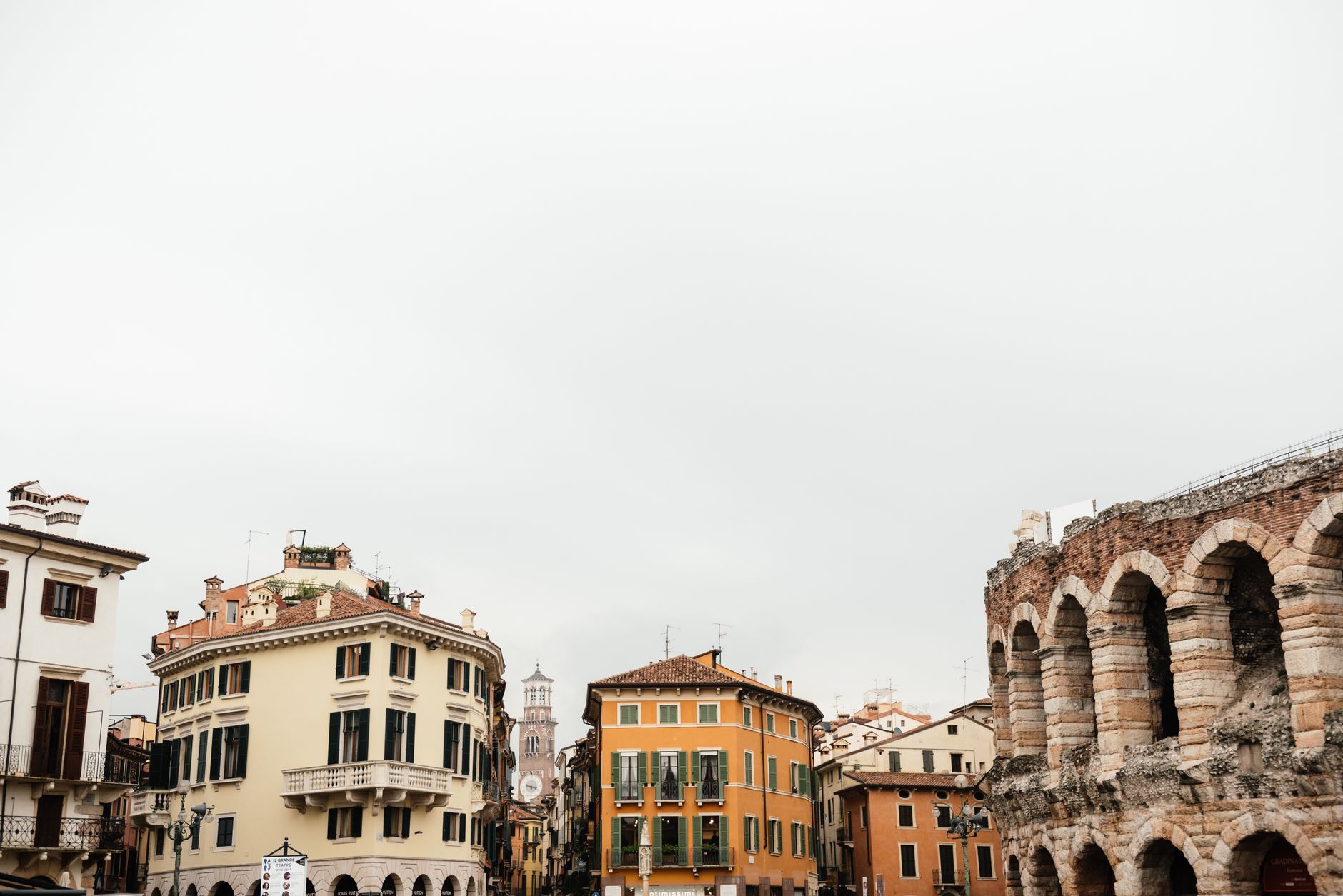 Verona: qué ver en la ciudad de Romeo y Julieta en 2026 2 Arena romana de Verona y edificios históricos