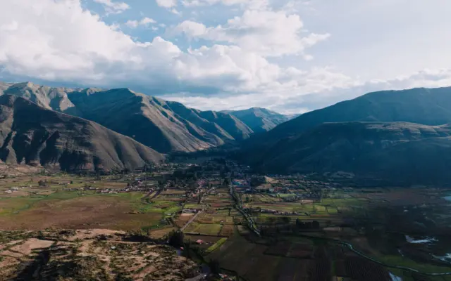 Montañas del Valle Sagrado de los Incas en Perú