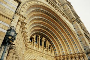 Fachada del Natural History Museum de Londres
