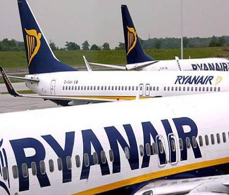 Ryanair podrá seguir cobrando por imprimir la tarjeta de embarque 1