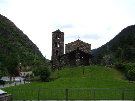 La Iglesia de Sant Joan de Caselles 1