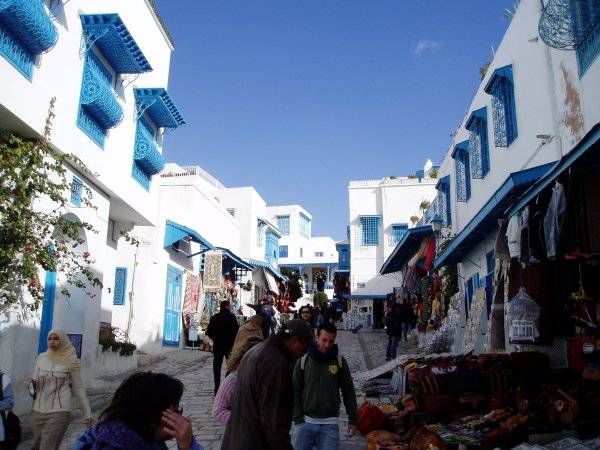 Conociendo Sidi Bou Said, un pueblito turístico en Túnez
