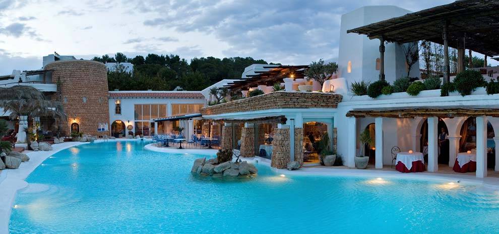 hoteles en Ibiza para pasar las mejores vacaciones