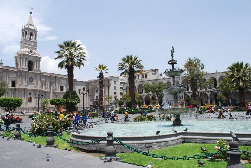 visitar arequipa_plaza y catedral