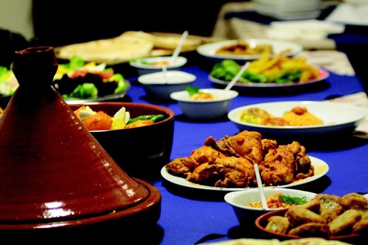 Costumbres y tradiciones: cómo comer en Marruecos