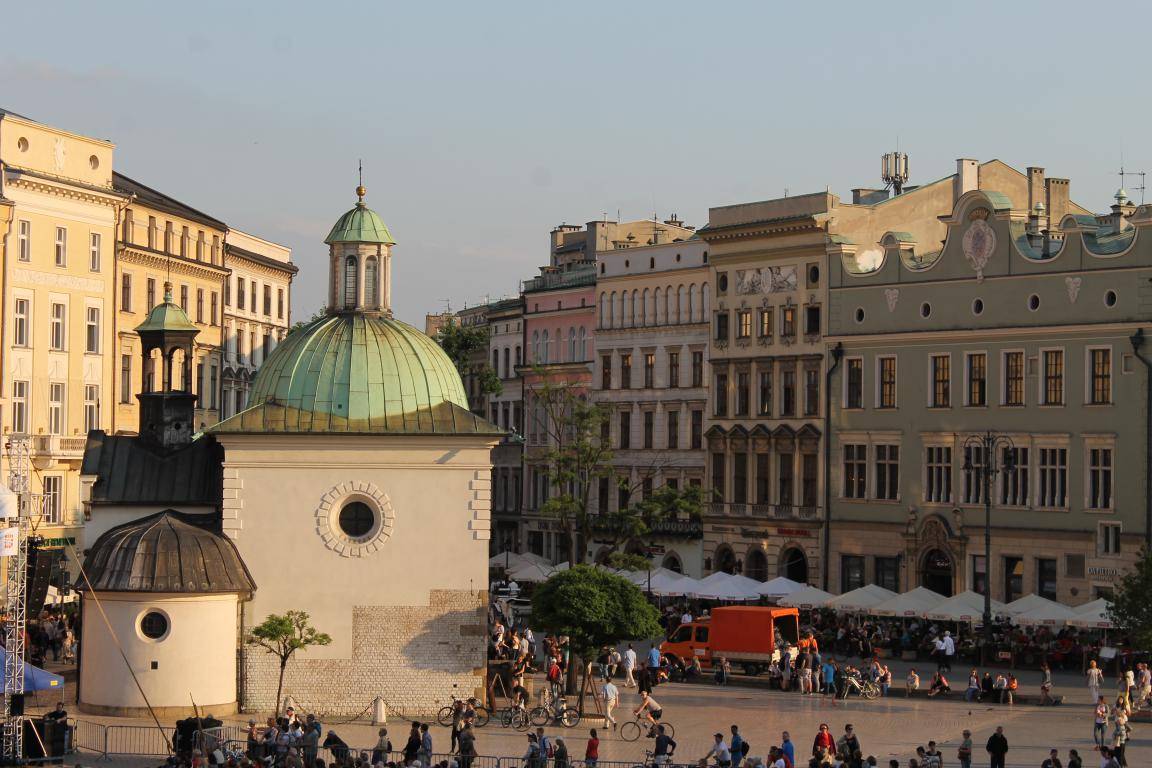 la plaza del mercado de Cracovia patricia muñoz