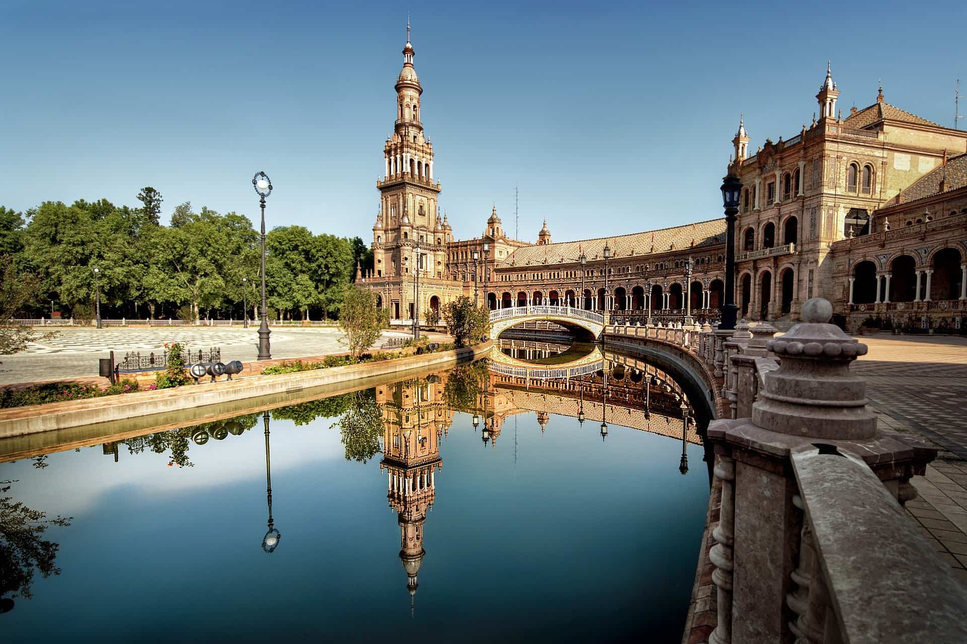 Descubre las mejores ciudades españolas para ir de tapas 3