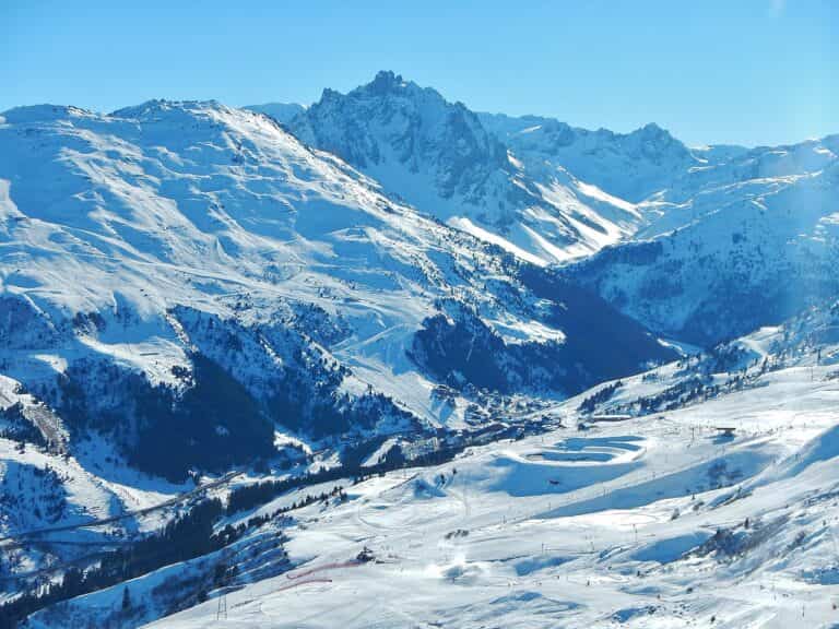 ¿Cuáles son las estaciones de esquí mejor valoradas por los españoles?