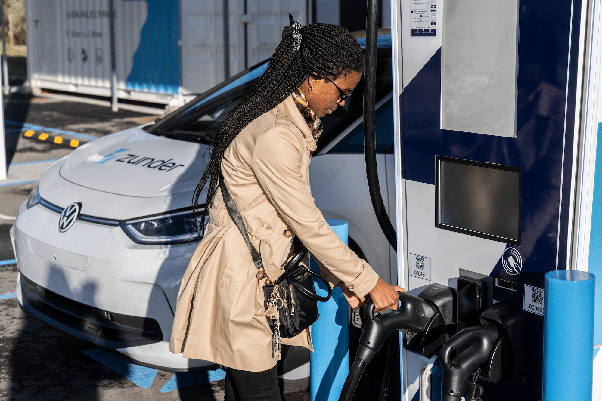 Viajar ahora a Portugal en un vehículo eléctrico será mucho más fácil y seguro gracias a Zunder