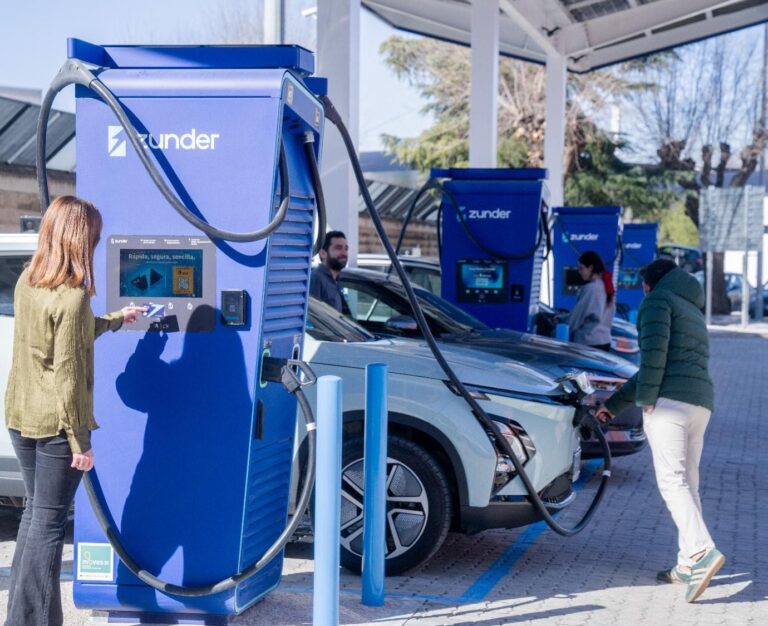 Elena Digital López