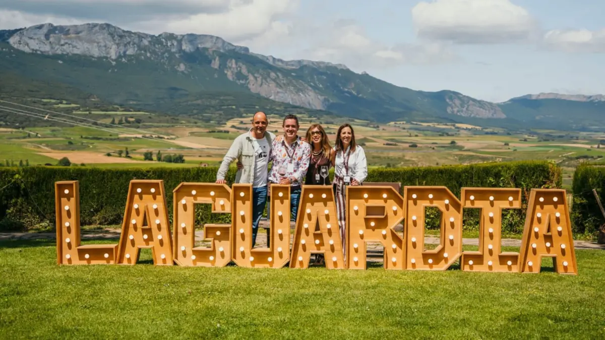 Laguardia y Hondarribia compartieron experiencias de enoturismo a través de Red Viajera